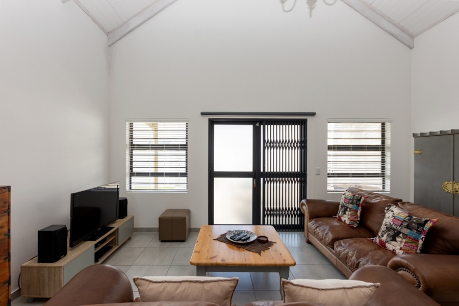 3 Bedroom Property for Sale in Britannia Bay Western Cape